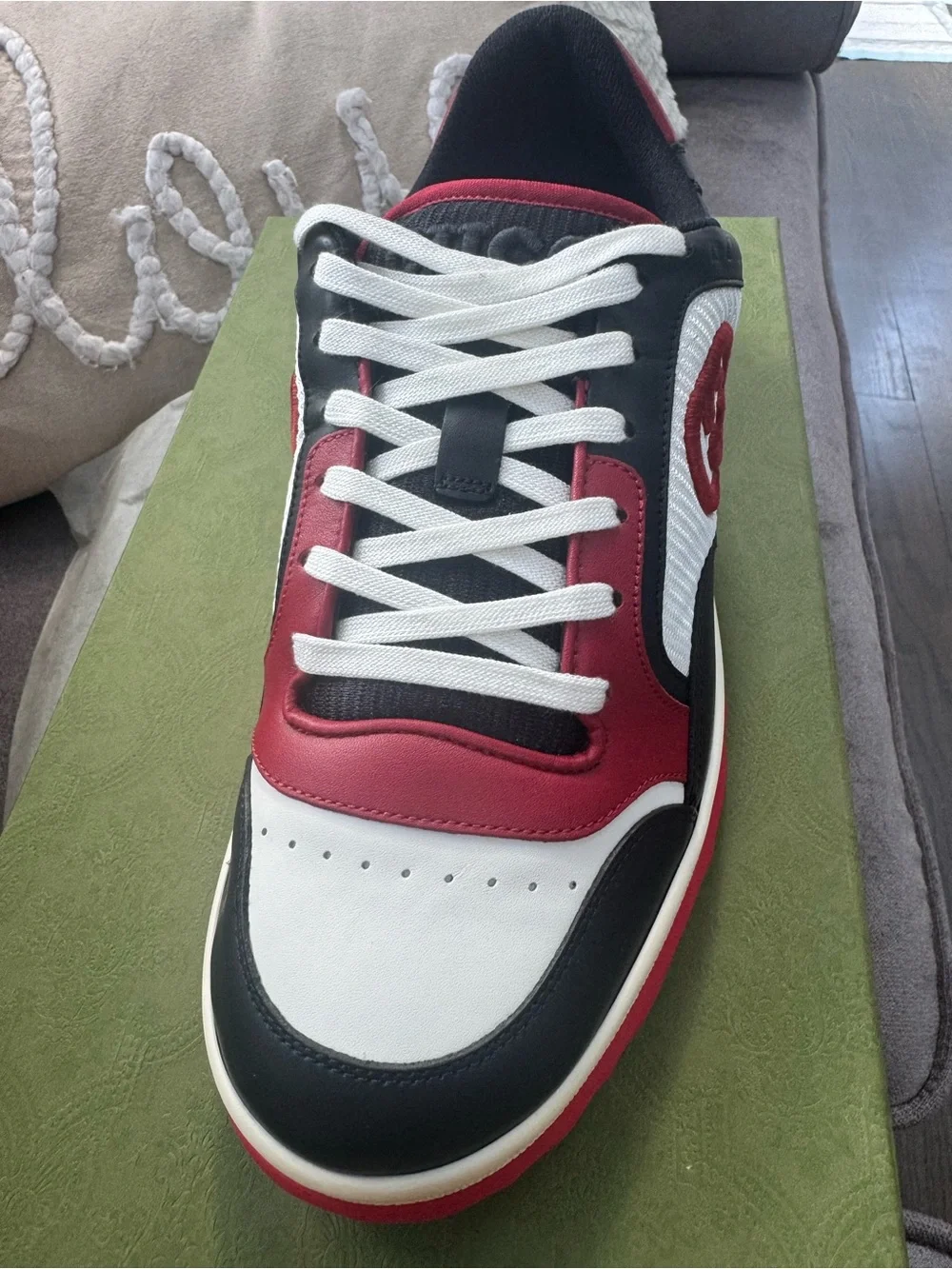 Gucci Men's Black, White & Red Low-Top Leather Sneaker